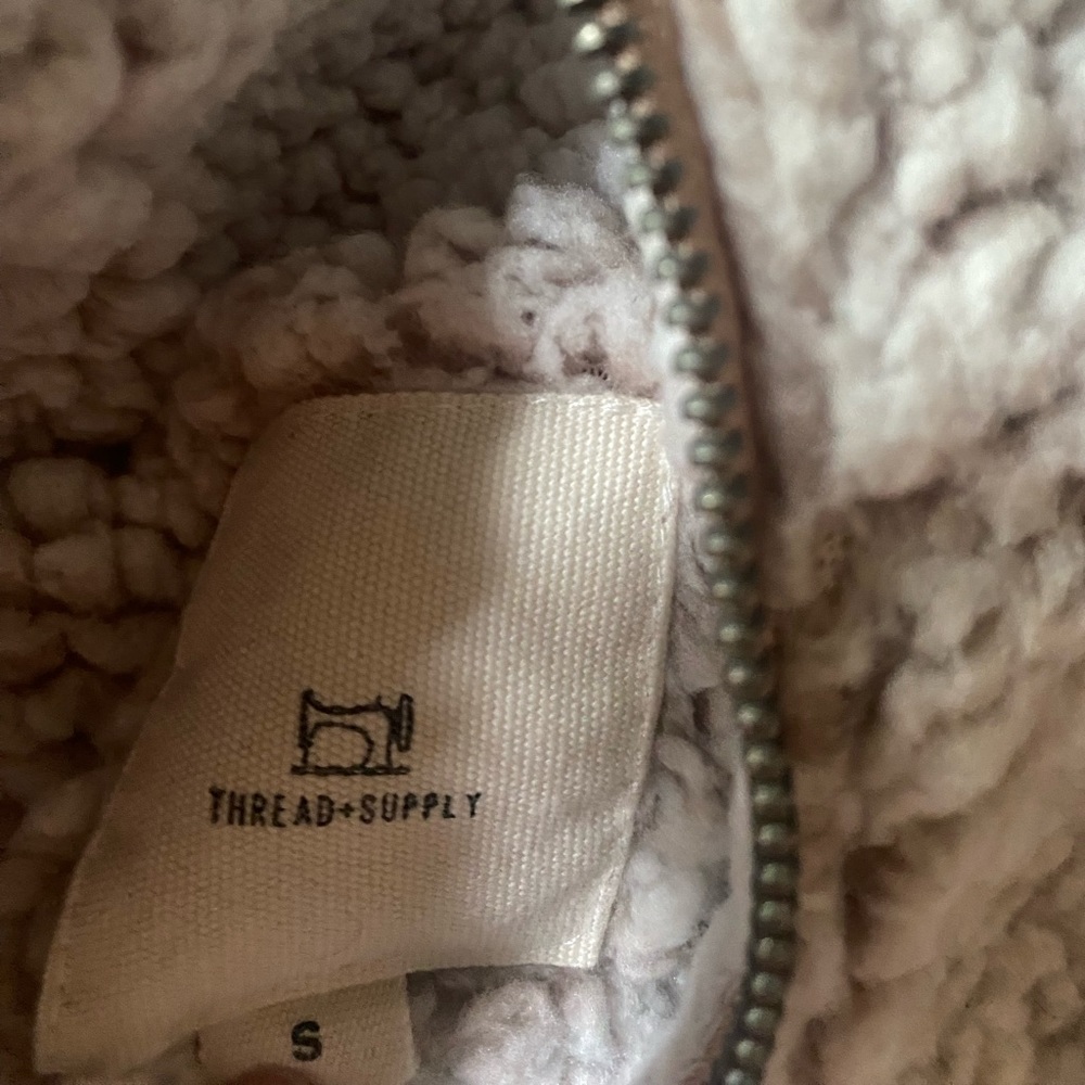 Fuzzy half zip - Picture 3 of 3